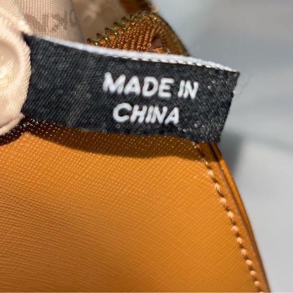 DKNY Women’s Carmel Saffiano Leather Doctor Satchel Bag - Picture 10 of 12